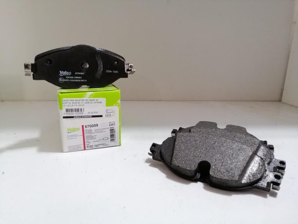 VALEO FREN BALATASI ÖN CADDY 16- GOLF 13- AUDİ A3 13- LEON 13- OCTAVİA 13- 1.2 1.4 1.6 1.8 2.0