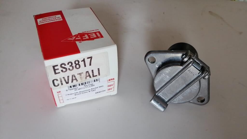 SERTPLAS TIR RÖMORK PRİZİ HELLA TİP METAL CİVATALI (6 ERKEK-1 DİŞİ)