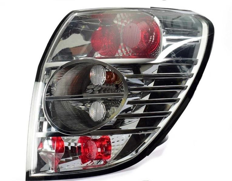 Gm STOP LAMBASI SAG (KOYU KROM) C140 CAPTIVA