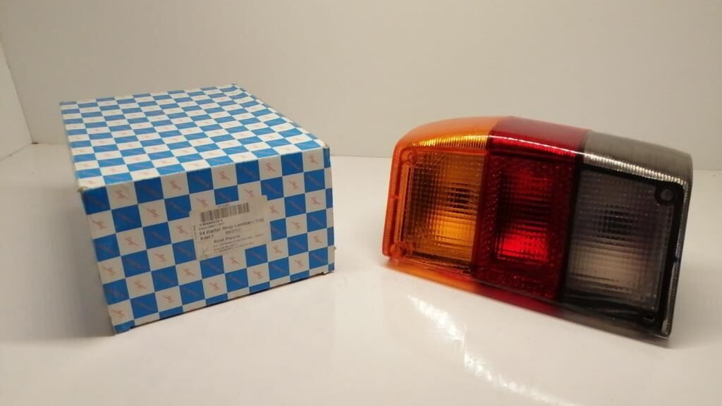 PLASTİKAP STOP LAMBASI SAĞ KARTAL 4 CİVATA