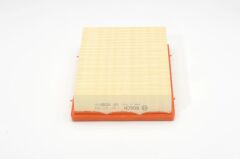 Bosch HAVA FILTRESI FOCUS II C MAX 03>07 FOCUS II 1.6TDCI 04 /> MAZDA III 1.6DI 04> VOLVO C30 06>12 S40 II